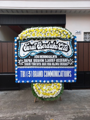 Papan Bunga Duka di Pasuruan